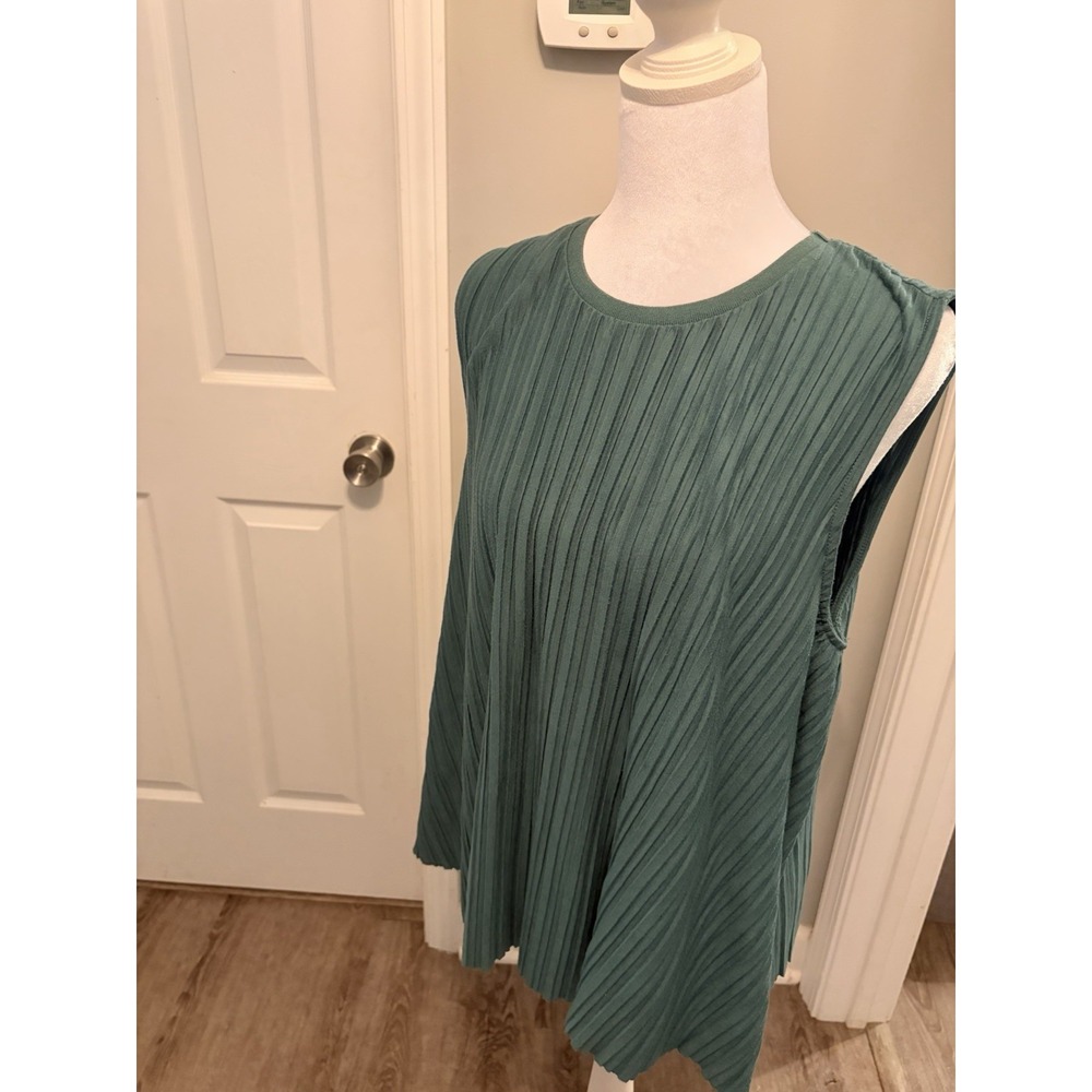 A New Day Teal Accordion Pleated Sleeveless Swing Top Tank XL Plissé Flowy EUC